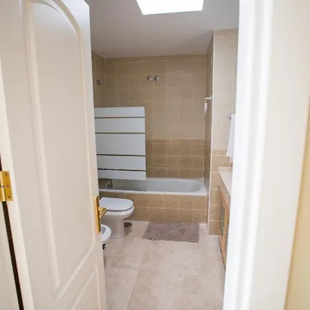 Jazmin Modern House Apartment Mogan